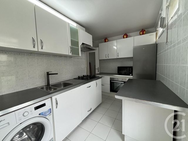 Appartement F4 à louer - 4 pièces - 72.41 m2 - CHARENTON LE PONT - 94 - ILE-DE-FRANCE - Century 21 Lb Immobilier